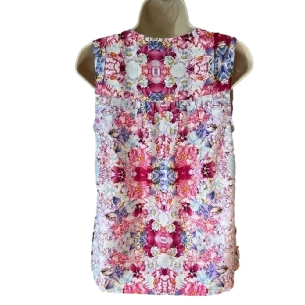 Rachel Roy Floral VNeck Sleeveless Womens Top Size Extra Small